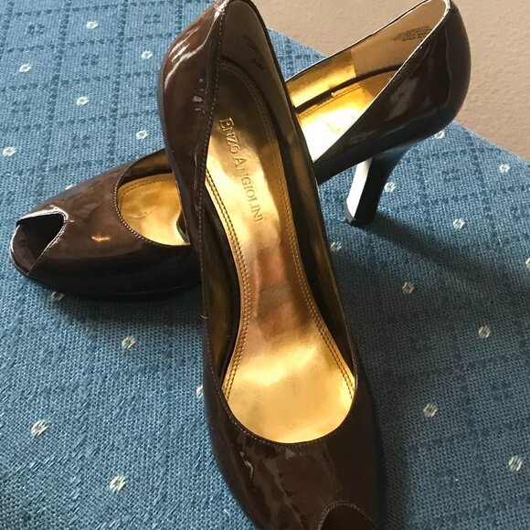 ENZO ANGIOLINI Heels- Patent Leather Peep Toe (Brown) - Picture 4 of 12